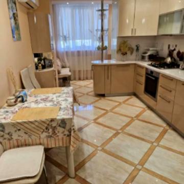 Миколи Різоля вул. (Маршала Судця), 7