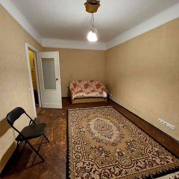 Антоновича вул. (Горького), 170/172