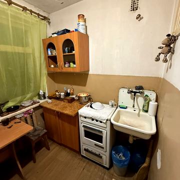 Медової Печери вул. (), 67