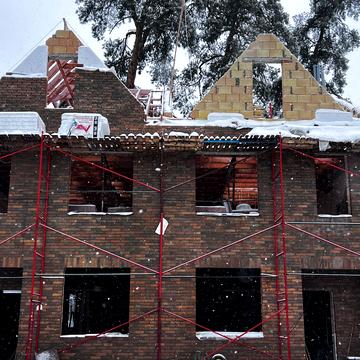 Висока вул., 10-Б