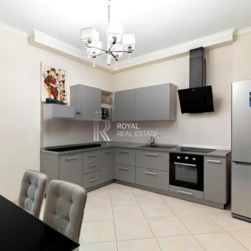 Андрія Верхогляда вул. (Михайла Драгомирова), 5