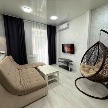 Староярмаркова вул. (Сиволапа), 43