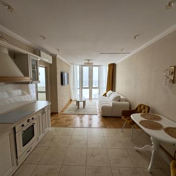 Володимира Івасюка просп. (Героїв Сталінграду), 2-Д