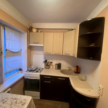 Будівельників вул., 8-А