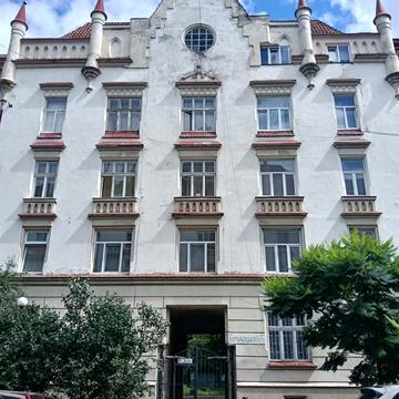 Юрія Федьковича вул., 34б