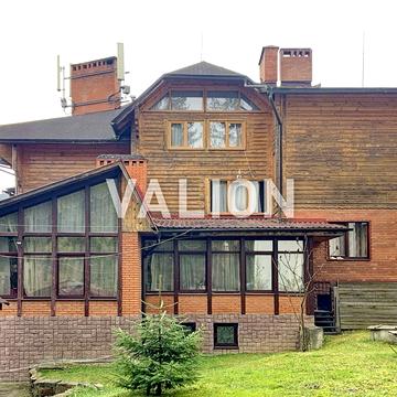 Івана Франка вул., 57Б