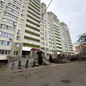 Шота Руставелі вул., 9