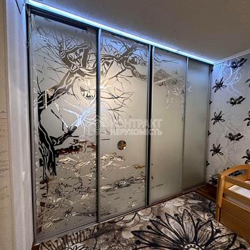 Харківських Дивізій вул., 22