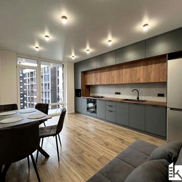 Юліана Пелеша вул., 3