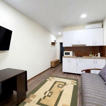 Ахієзерів вул. (Халтуріна), 6-А