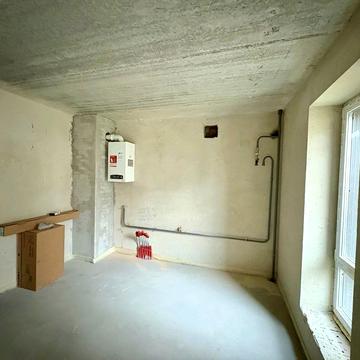 24 Серпня вул., (Будинок 11)