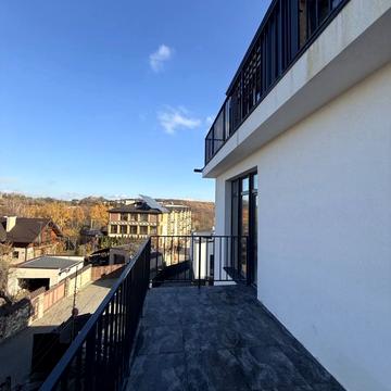 Лисеницька вул., (Будинок)