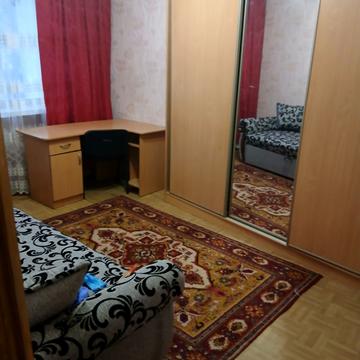 Домбровського вул., 26