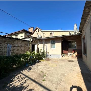 Центральна вул., 60