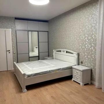 Авраама Лінкольна вул. (Димитрова), 6