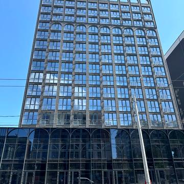 Північний бульв., 1