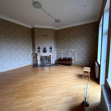 Охіньківська вул., 10