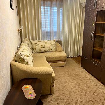 Лесі Українки вул., 35