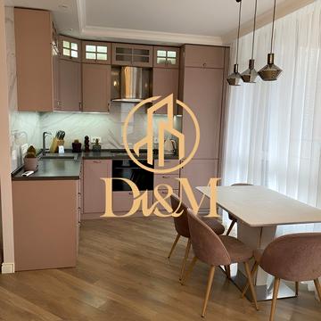 Джона Маккейна вул. (Івана Кудрі), 1-Б