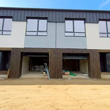 Індустріальна вул.