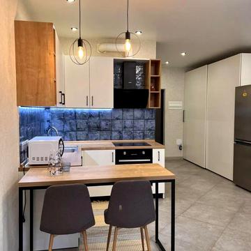 Камянська вул. (Дніпродзержинська), 6