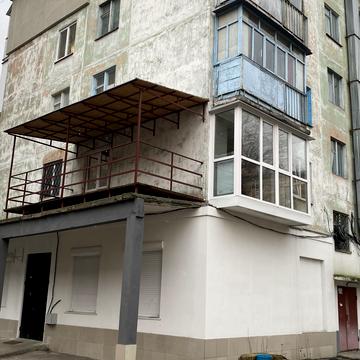 Старшого Лейтенанта Кагала вул. (Першотравнева), 61