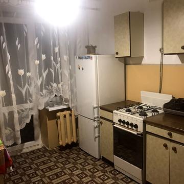 Кирила Трильовського вул., 8