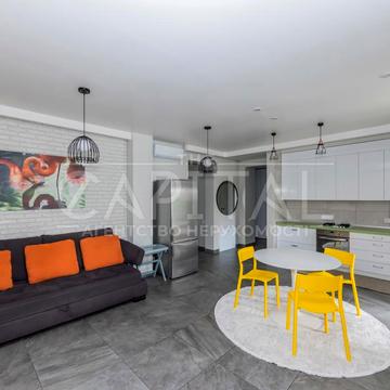 Катерини Ступницької вул. (Уляни Громової)