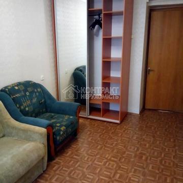 Зоряна вул., 4