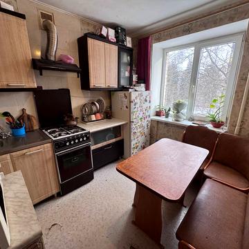 Політехнічна вул. (Воїнів-Інтернаціоналістів), 10