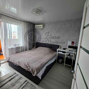 Академіка Заболотного вул., 116