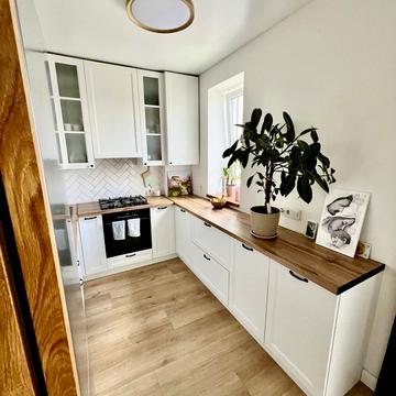 Гетьмана Мазепи вул., 164, к7