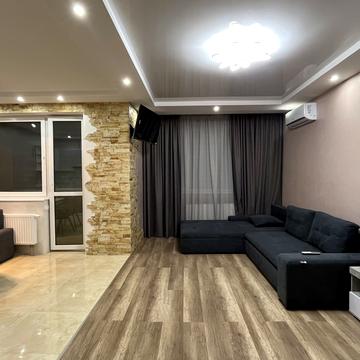 Юрія Іллєнка вул. (Мельникова), 51-Б