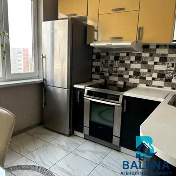 Академіка Заболотного вул., 84