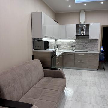 Саперне Поле вул., 12