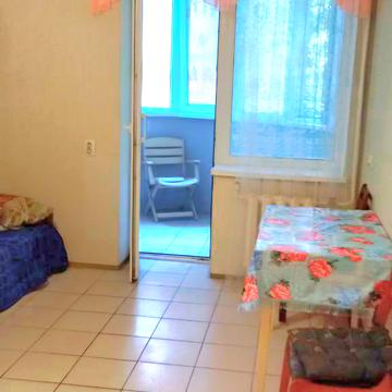 Євгена Чикаленка вул., 59/6