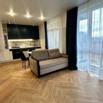 Стрийська вул., (Будинок 12)