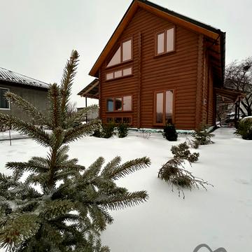 Широка вул., 38