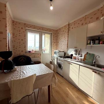 Алішера Навої просп., 69