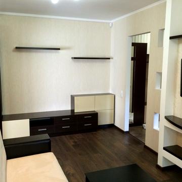 Пирогова вул., 13