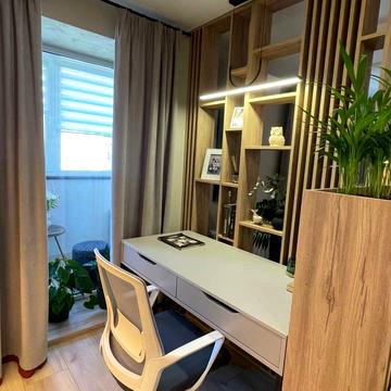 Гетьмана Петра Дорошенка вул. (Генерала Грушевого), 12