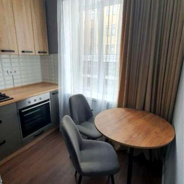 Бульварно-Кудрявська вул. (Воровського), 39/11