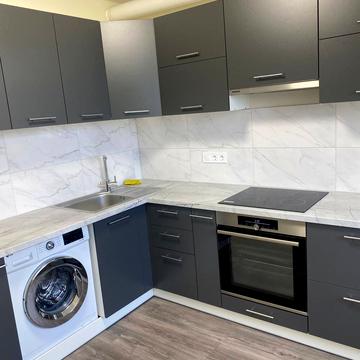 Георгія Гонгадзе просп. (Радянської України), 1/102