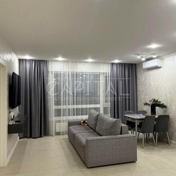 Голосіївський просп. (40-річчя Жовтня), 76