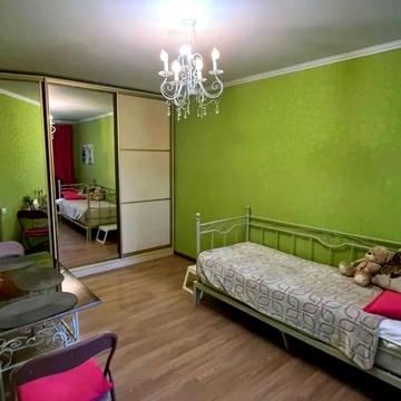 Академіка Корольова вул., 6-А