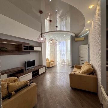 Деволанівський узвіз, 12