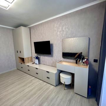 Хлібна вул., 25