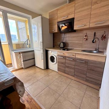 Незалежності вул. (Титова), 18-А