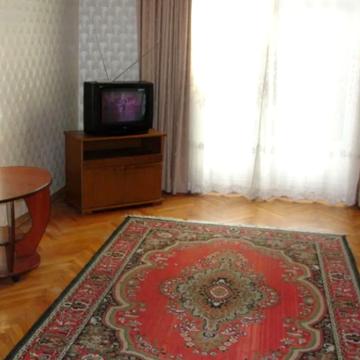 Берестейський просп. (Перемоги), 80/57