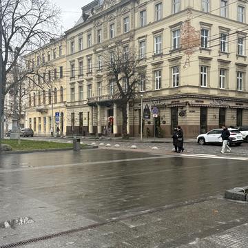 Свободи просп. (), 22